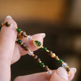 Crystal Agarwood Jade Bracelet: A Refreshing Blend of White and Green